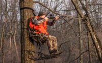 4-Deer-Hunting-Essentials-You-Can-Get-at-GunBroker treestand