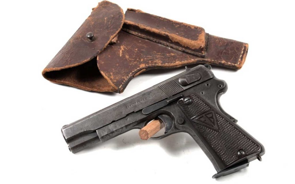 WWII Polish FB Radom Vis Mod 35 9mm Pistol G5595 w.Holster - GunBroker.com