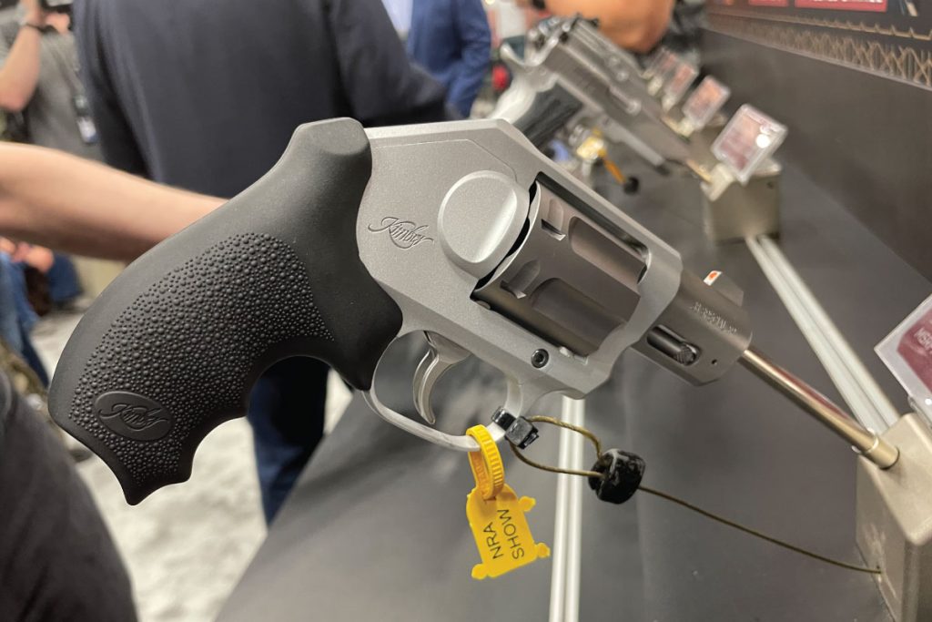 Kimber K6XS Carry, the company's smallest in terms of weight. Hitting just 15.9 ounces, the new Kimber K6XS is chambered in .38 Special. - GunBroker.com