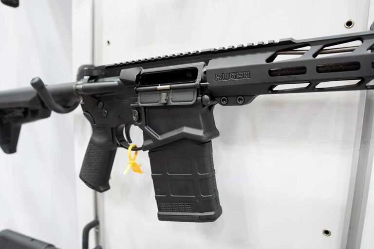 Features of the Ruger SFAR: Magpul MOE SL Stock and MOE Grip