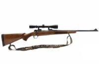 Winchester-70-Rifle-.270-Win-with-RealTree-nylon-sling