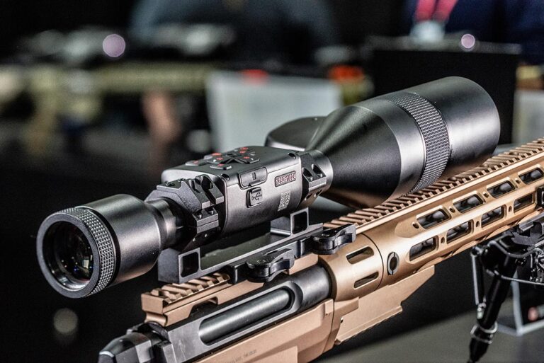 features of ATN-THOR 5 XD thermal rifle scope hog hunting