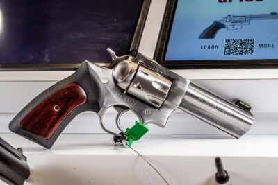 Features of Ruger GP100 Revolver 7-Shot Medium Frame [Video]