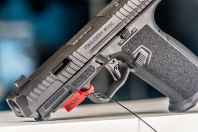 features of live free armory falcon 9xc