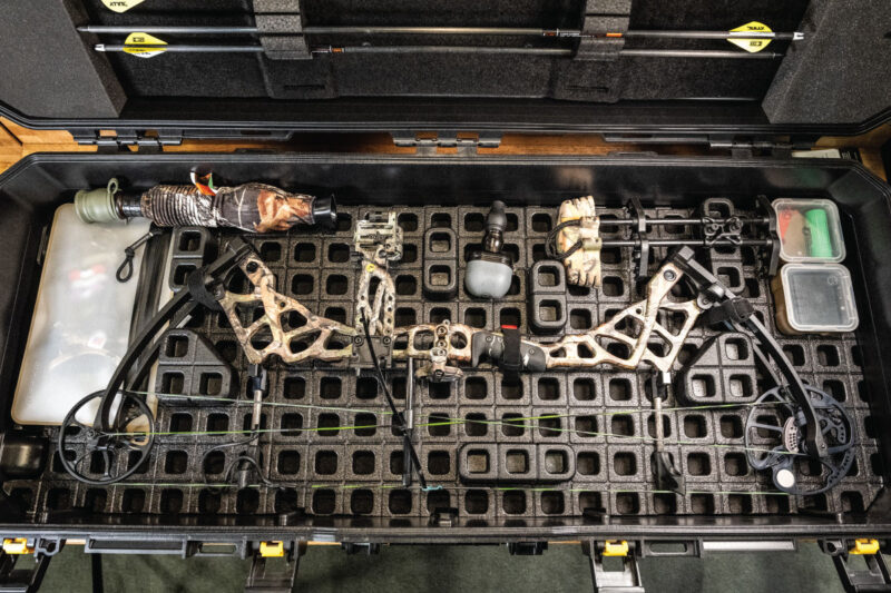 The DAKA Blocks can be arranged and rearranged within the GRID Panels to accommodate different gear configurations