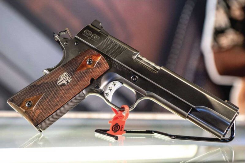 Cabot Guns Vintage, Modern 1911 styling