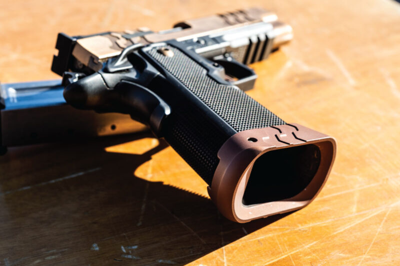 Kimber 2K11 with Stan Chen magwell