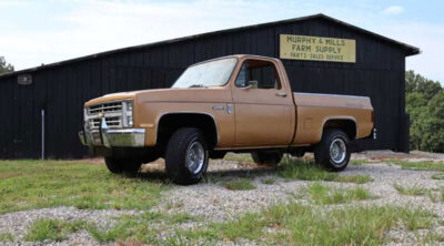 1985 Chevy K10 Outdoorsman: The Square-Body Pickup That Came with a Winchester Rifle