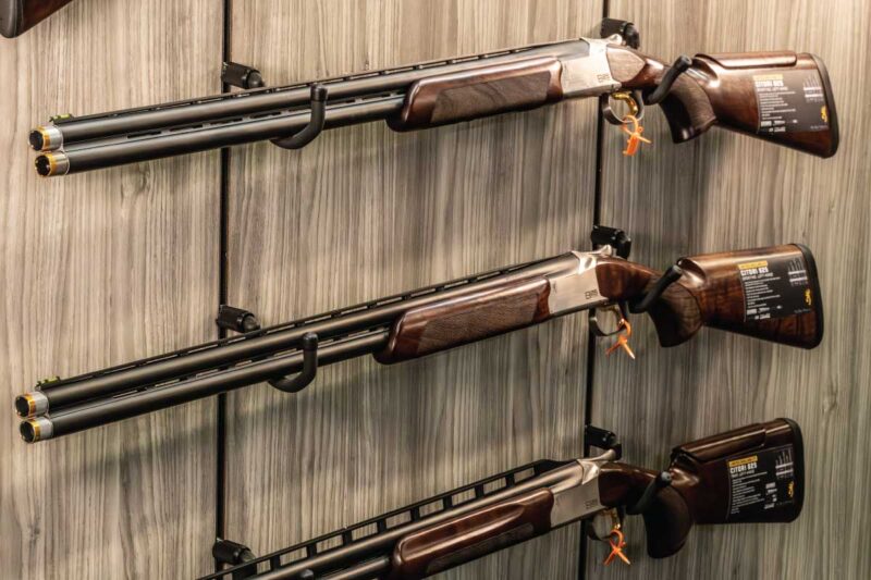 Dedicated left-hand 825 model with left-hand palm swell and lever for southpaw shooters.