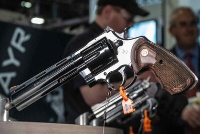 Colt Blued Anaconda .44 Magnum 2026: The Carbon Steel Classic Returns [Video]