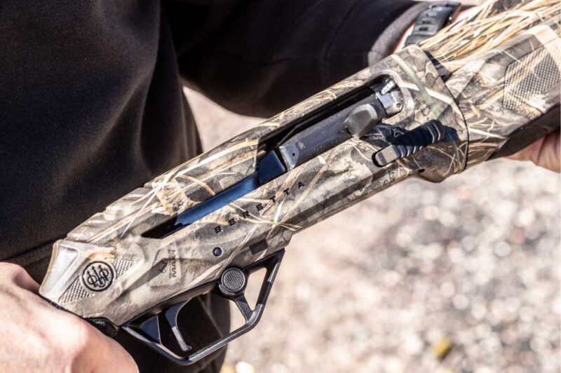 From flooded timber to open skies, the AX800 Suprema keeps you one shot ahead.