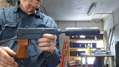 Czech Vz61 32acp VZ-61 Skorpion Huxwrx Ventum 7.62 FULL AUTO-RangeToys 157 Auction # 1147911311