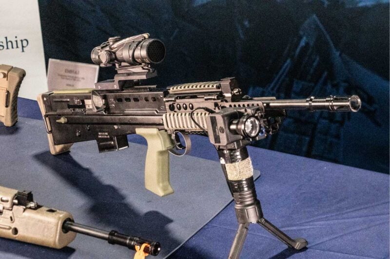 Murdoch & Co’s L85A2 reflects the upgraded Afghanistan-era SA80 platform.