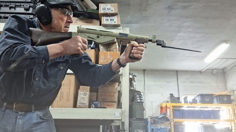 POF STEN MK V 9mm Tan W- Bayonet Submachine Gun-RangeToys 34 Auction # 1147890276