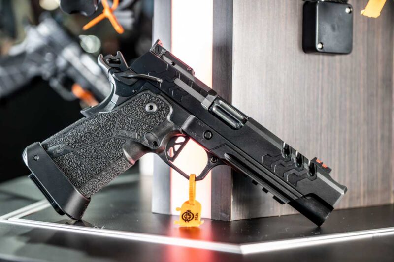The Kimber 2K11 Comp expands the platform into dedicated competition-oriented territory.
