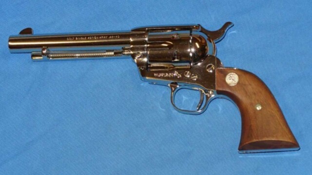 COLT-Single-Action-Army-SAA-Revolver,-5-1-2'-Bbl,-Nickel-.44-40-Custom-Shop_left_side_view_