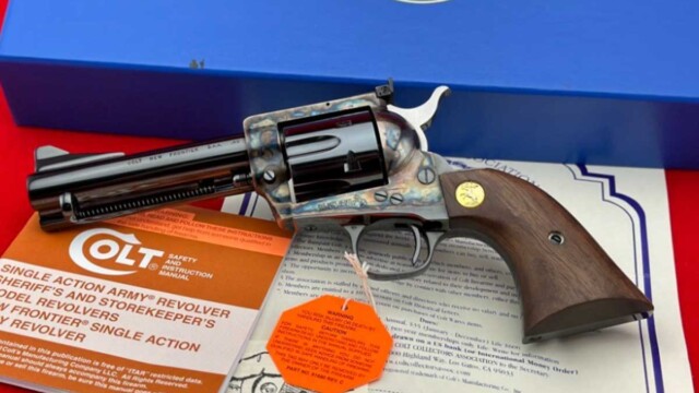 FIRST-YEAR-2012-Colt-Custom-Shop-SAA-New-Frontier-Royal-Blue-45LC_featured_2