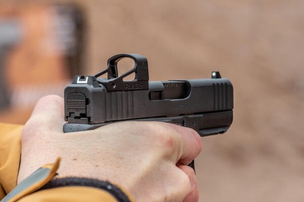 features of Glock-43X 9mm subcompact with RMSc